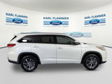 Used 2017 Toyota Highlander XLE image 2
