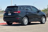 Used 2022 Chevrolet Equinox LS w/ LS Convenience Package image 5