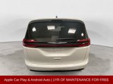 Used 2023 Chrysler Pacifica Touring-L image 4