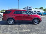 Used 2016 Ford Explorer XLT w/ Equipment Group 202A image 3