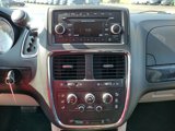 Used 2014 Dodge Grand Caravan SE w/ Quick Order Package 29E SE image 3