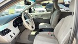 Used 2012 Toyota Sienna LE image 2