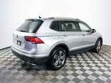Used 2020 Volkswagen Tiguan SEL image 4