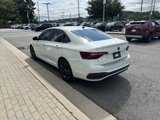 Used 2023 Volkswagen Jetta SE w/ Panoramic Sunroof Package image 4