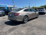 Used 2022 Chevrolet Malibu LT image 3