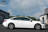 Used 2019 Toyota Avalon Limited image 2