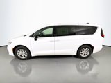 New 2025 Chrysler Pacifica Select w/ Uconnect Theater Family Group image 4