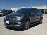Used 2017 Chevrolet Traverse LT image 2