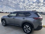 Used 2023 Nissan Rogue SV image 4