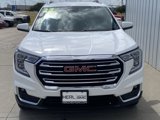 Used 2023 GMC Terrain SLT image 2