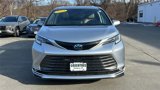 Certified 2021 Toyota Sienna Limited image 2