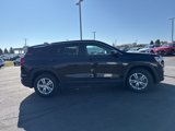 Used 2024 GMC Terrain SLE image 4