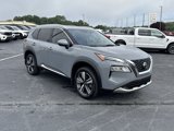 Used 2021 Nissan Rogue Platinum image 4