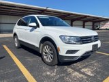 Used 2019 Volkswagen Tiguan S image 2