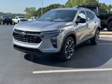 New 2025 Chevrolet Trax RS image 2