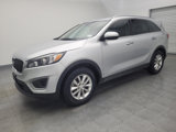 Used 2017 Kia Sorento LX w/ LX Convenience Package image 2