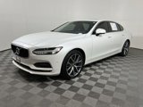 Used 2018 Volvo S90 T5 Momentum image 4