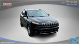 Used 2018 Jeep Cherokee Limited image 3