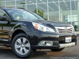 Used 2012 Subaru Outback 2.5i Limited image 2