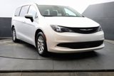 Used 2021 Chrysler Voyager LX image 2