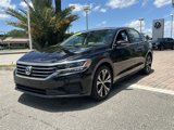 Used 2022 Volkswagen Passat 2.0T SE image 2