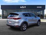 Used 2020 Kia Sportage LX image 5