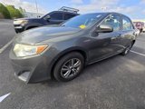 Used 2014 Toyota Camry LE image 4
