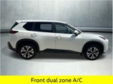 Used 2023 Nissan Rogue SV image 3