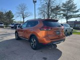Used 2017 Nissan Rogue SL image 5