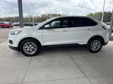 Certified 2024 Ford Edge SEL w/ Convenience Package image 4