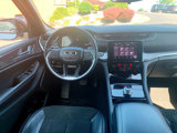 Used 2022 Jeep Grand Cherokee L Laredo image 5