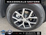 Used 2023 Jeep Grand Cherokee Limited image 4