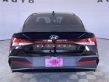 Used 2025 Hyundai Elantra Sport image 6