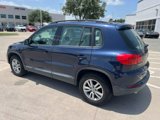 Used 2016 Volkswagen Tiguan S image 2