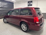 Used 2018 Dodge Grand Caravan SXT image 3