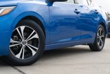 Used 2022 Nissan Sentra SV image 2