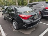Used 2018 Toyota Corolla LE image 5