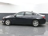 Used 2023 Chevrolet Malibu LT image 4