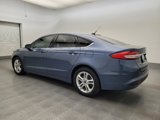 Used 2018 Ford Fusion SE image 3