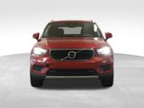 Used 2019 Volvo XC40 T5 Momentum image 2