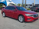 Used 2020 Volkswagen Passat 2.0T SE image 2