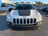 Used 2018 Jeep Cherokee Trailhawk w/ Quick Order Package 27L image 2