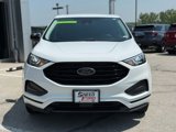 Used 2022 Ford Edge SE w/ Black Appearance Package image 2
