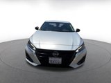 Used 2024 Nissan Altima 2.5 SV image 5