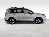 Used 2017 Subaru Forester 2.5i Limited image 4