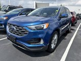 Used 2023 Ford Edge Titanium image 2