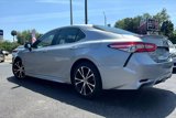 Used 2020 Toyota Camry SE image 4