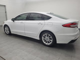 Used 2019 Ford Fusion SE image 3