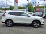 Used 2018 Nissan Rogue SL w/ Premium Package image 4