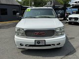 Used 2003 GMC Yukon XL Denali image 4